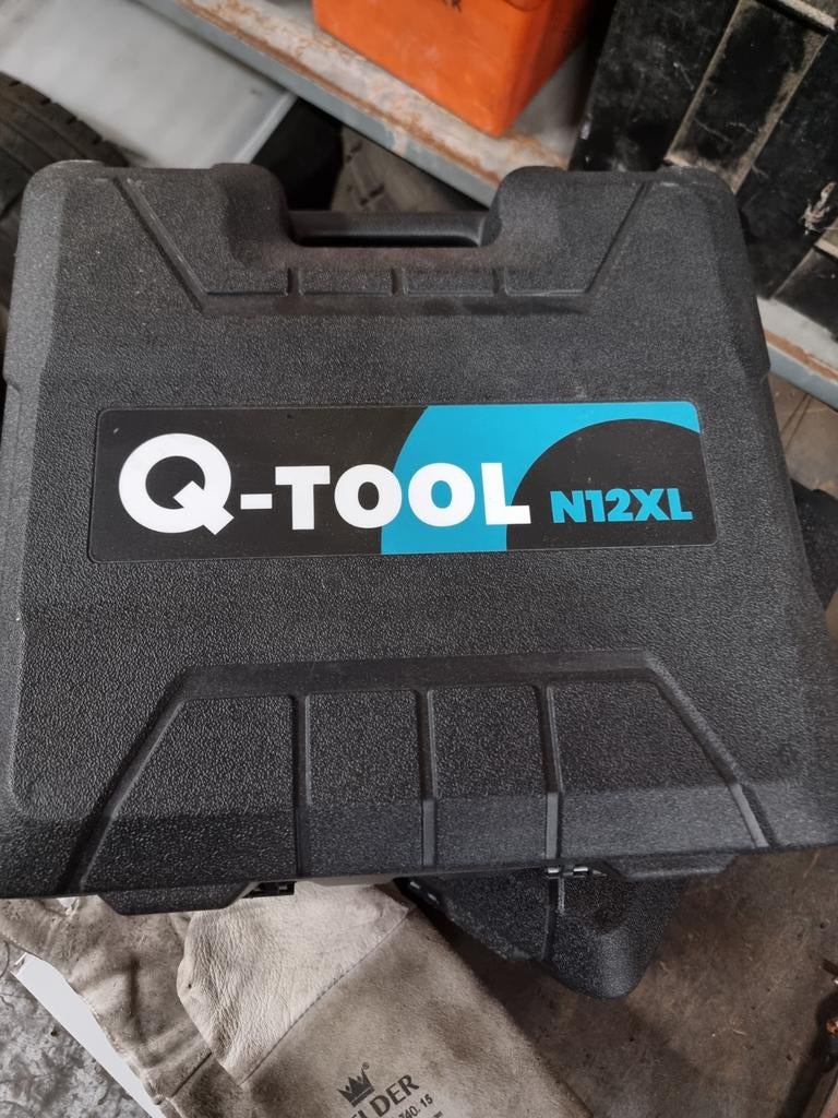 Q-TOOL N12XL Accu Blindklinkmoertang - Zo goed als nieuw, Doe-het-zelf en Verbouw, Ophalen of Verzenden, Zo goed als nieuw