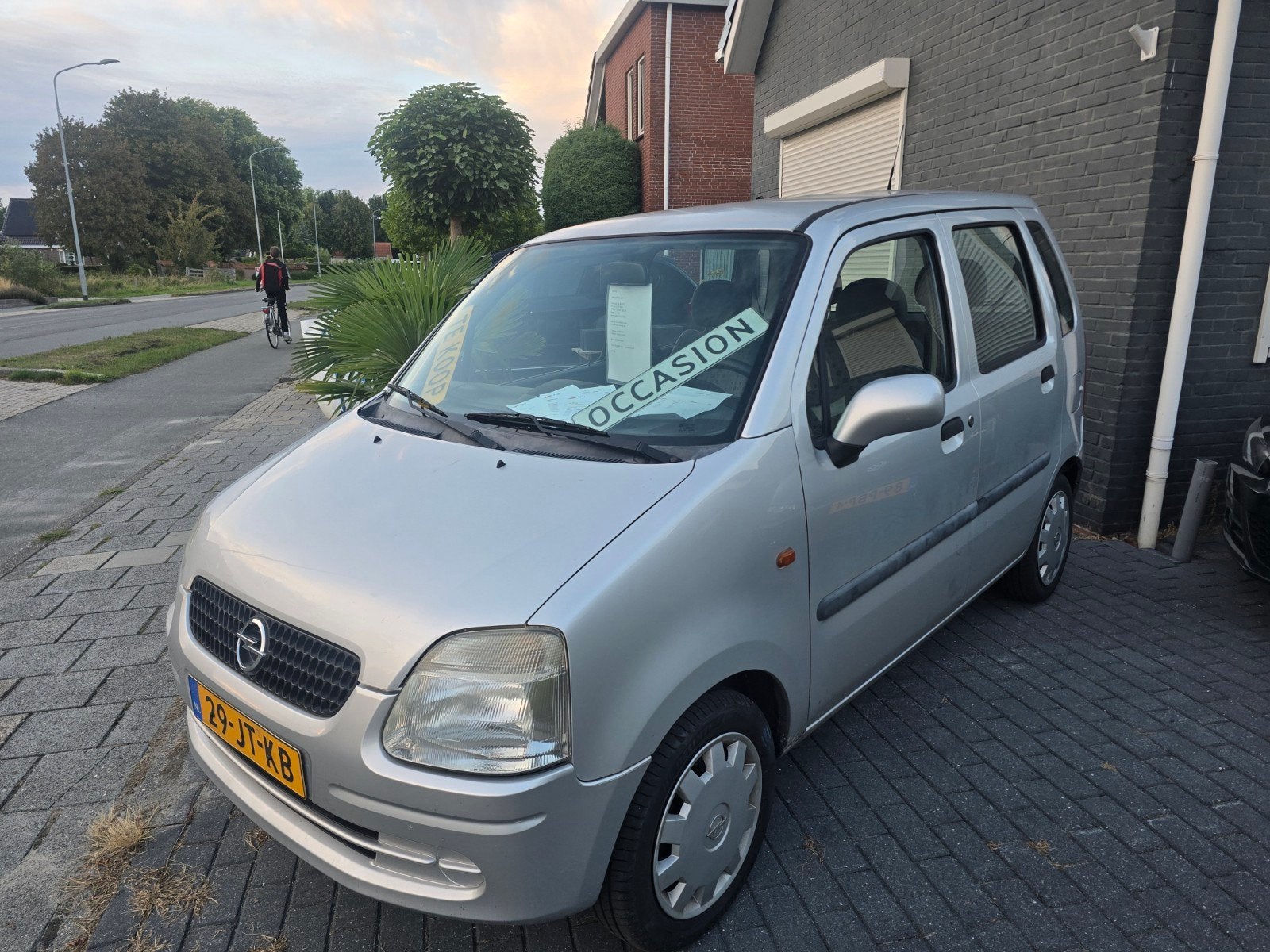 Opel Agila 1.2 I 16V 2002 Grijs 97.000!!, Auto's, Voorwielaandrijving, 15 km/l, 74 pk, 31 €/maand
