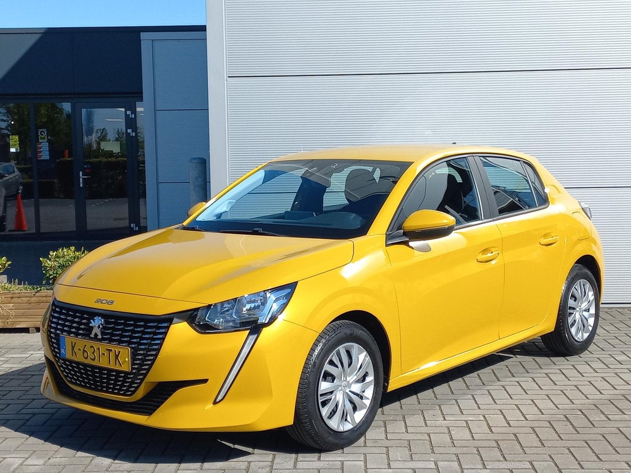 Peugeot 208 1.2 75pk Active | Airconditioning | Navigatie vi, Auto's, Voorwielaandrijving, Gebruikt, 1199 cc, Handgeschakeld