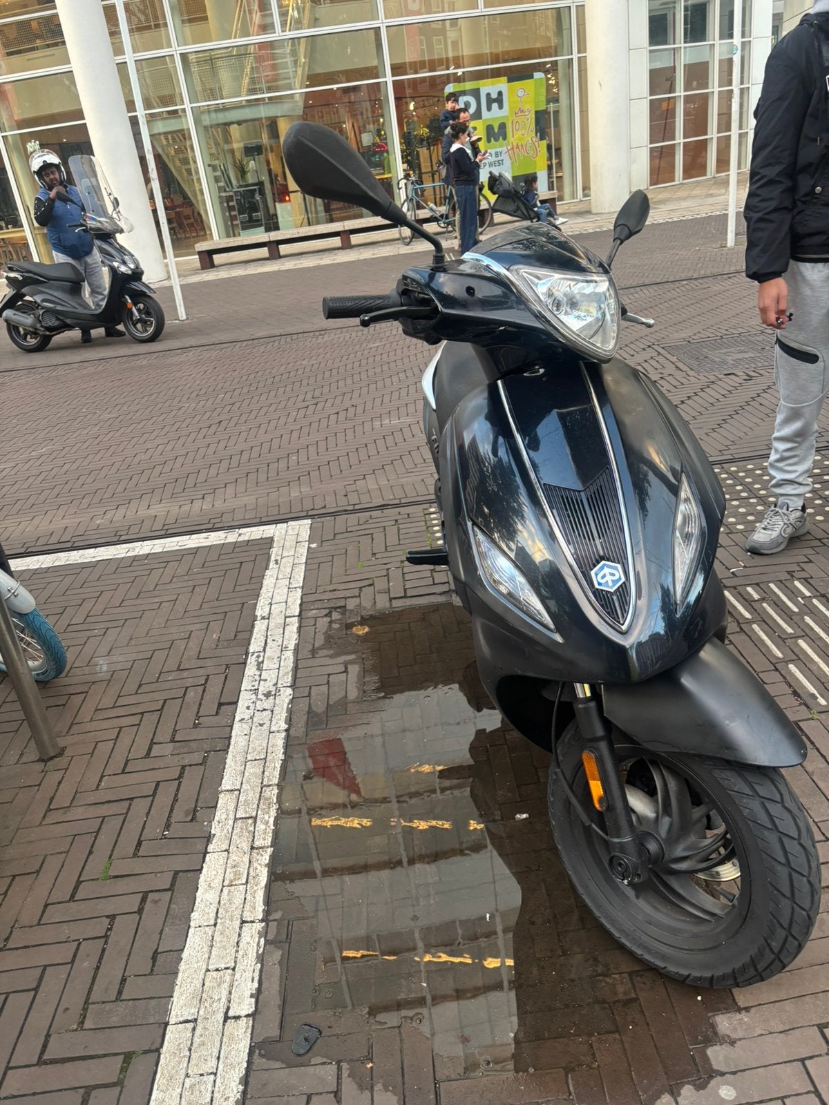 Piaggo new fly 2016, Ophalen, Zo goed als nieuw, Benzine, Overige modellen