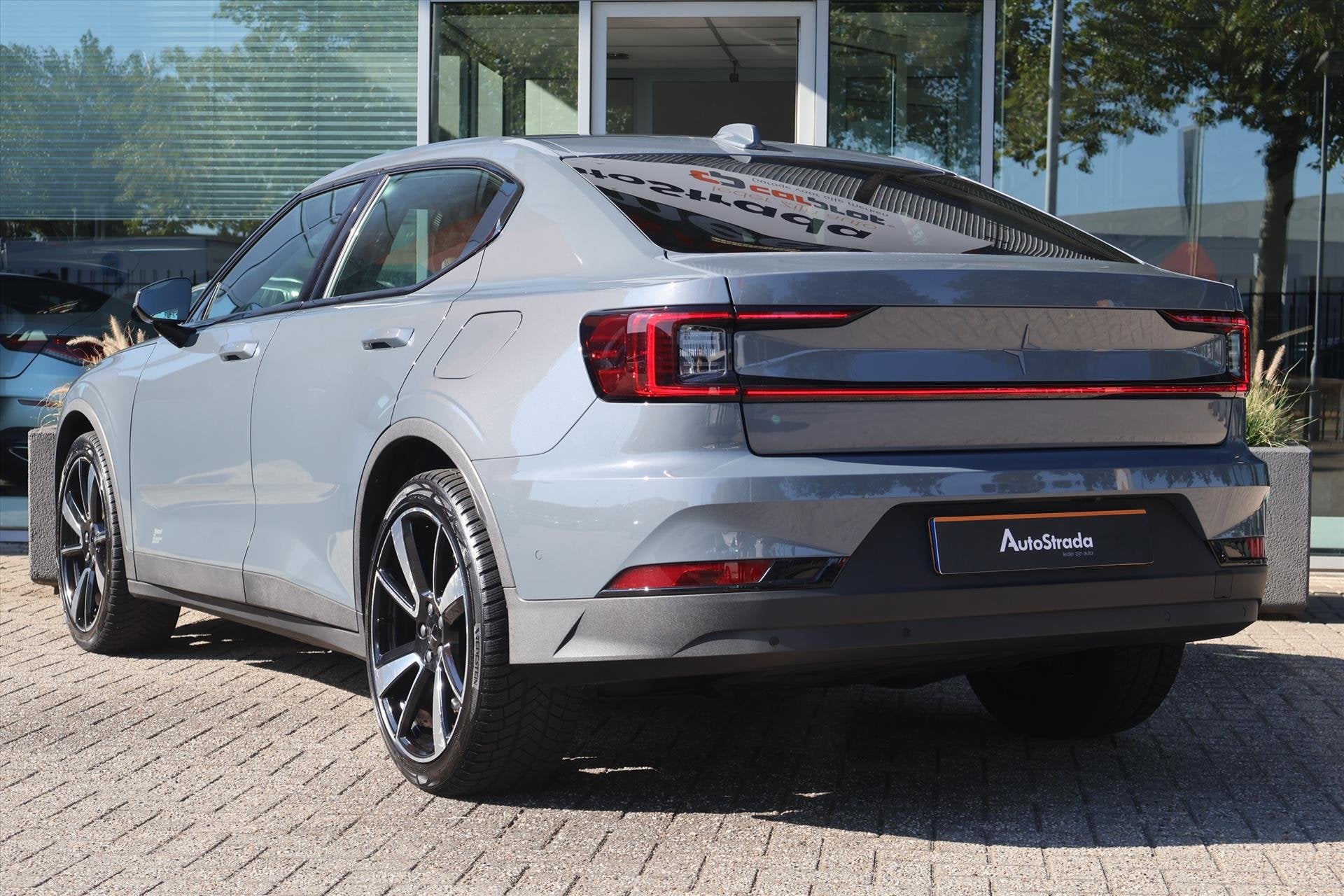 Polestar 2 300kW Long Range Dual Motor Pilot Plus 408pk SoH, Auto's, Polestar, Stof, Gebruikt, Met garantie (alle), Origineel Nederlands