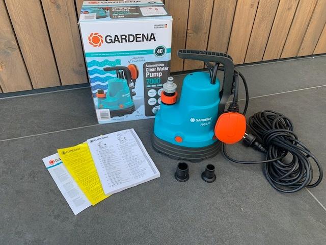 Dompelpomp Gardena 7000c met slang., Tuin en Terras, Waterpompen, Ophalen of Verzenden, Zo goed als nieuw, Elektrisch, Dompelpomp