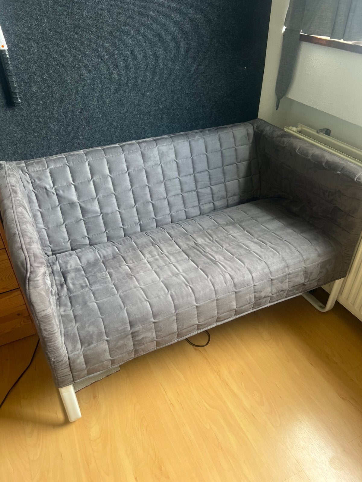 IKEA KNOPPARP 2-zitsbank grijs – nette staat, Huis en Inrichting, Banken | Sofa's en Chaises Longues, Zo goed als nieuw, Tweepersoons