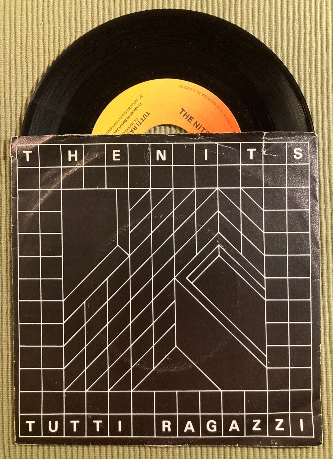 Vinyl single The Nits - Tutti Ragazzi, Gebruikt, 7 inch, Ophalen of Verzenden, Pop