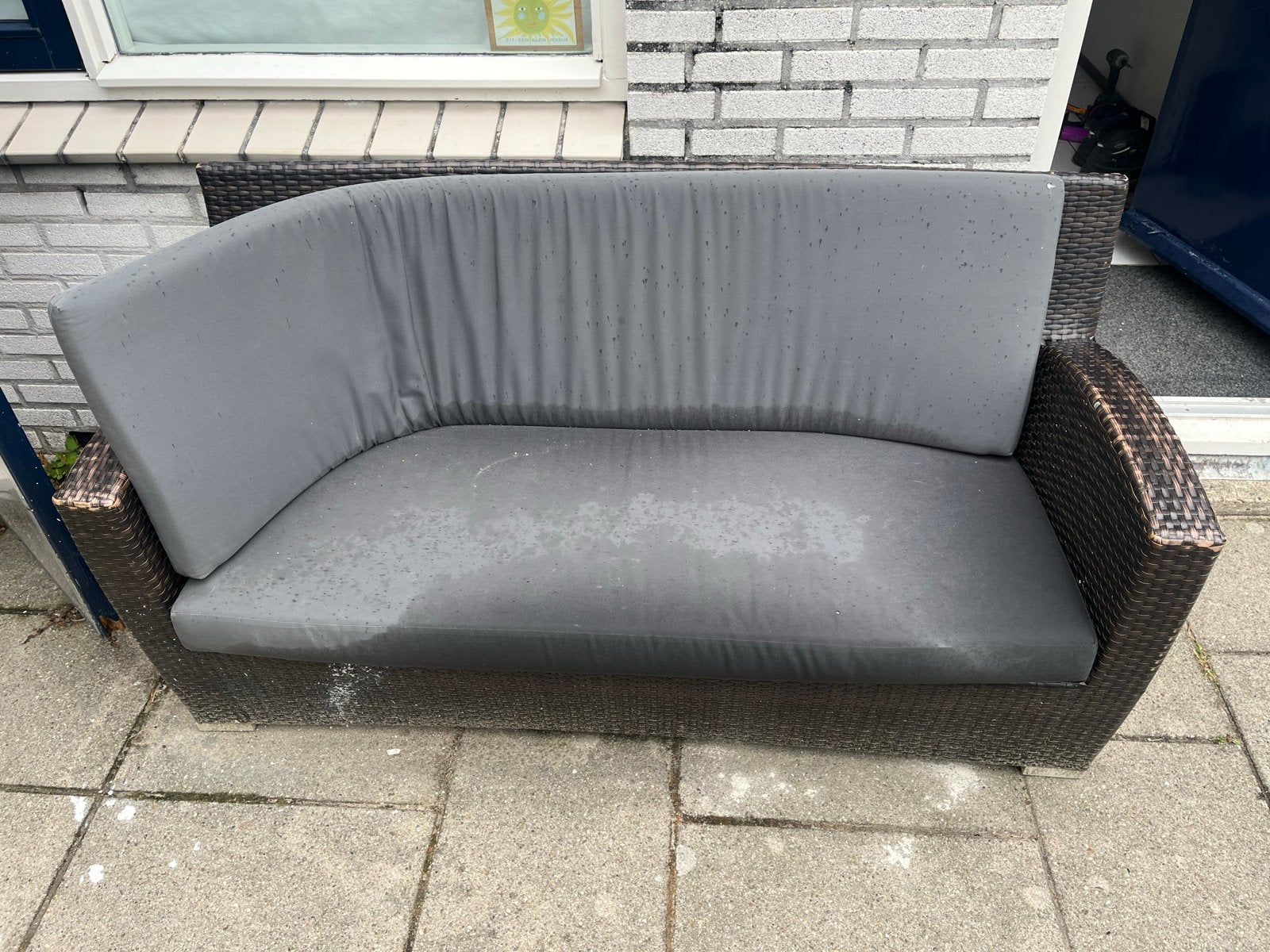 Comfortabele buitenbank met kussens, Gebruikt, 3 zitplaatsen, Ophalen of Verzenden, Loungeset