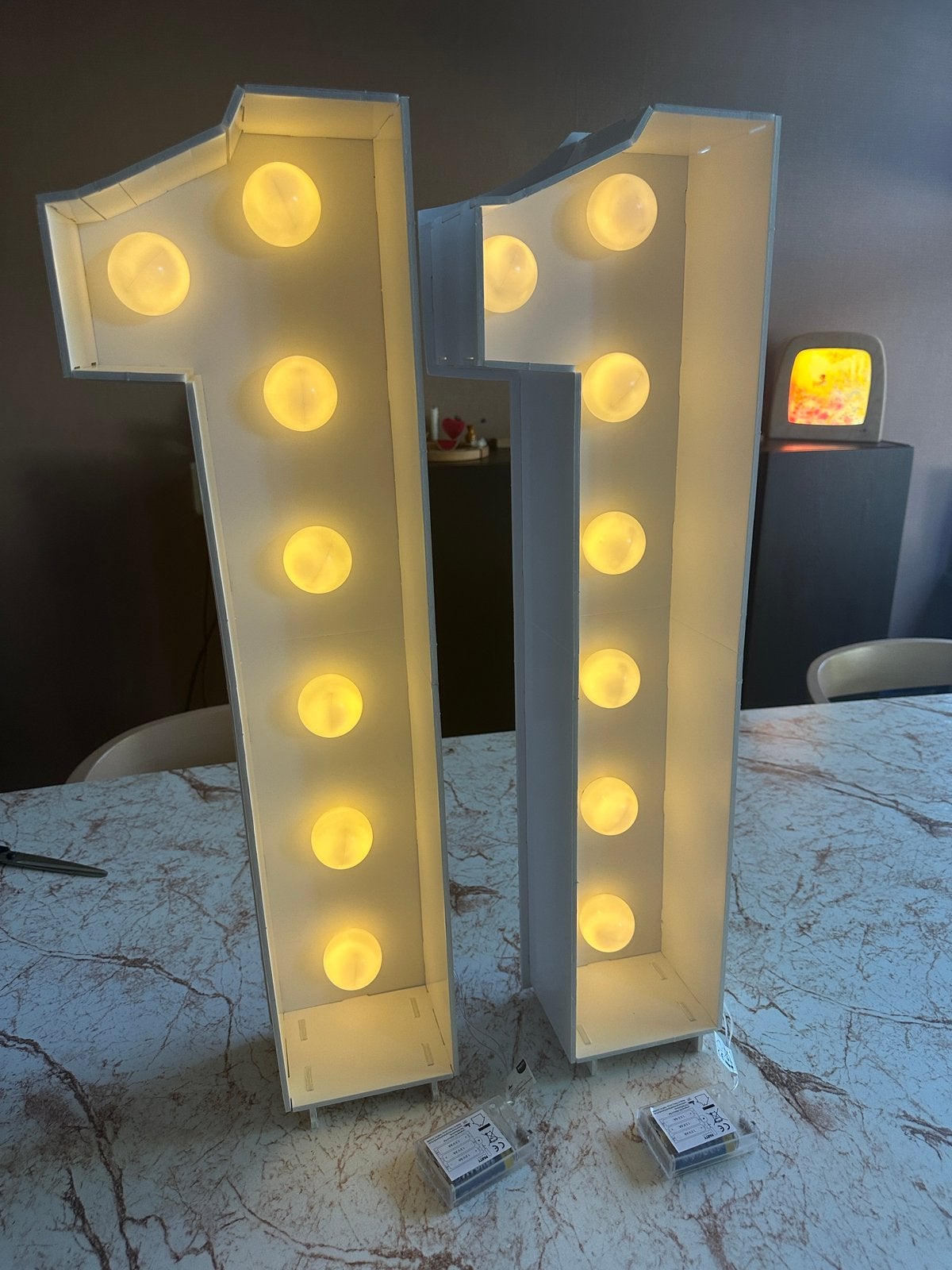 Led cijfers 11, Ophalen, Zo goed als nieuw, Versiering, Verjaardag