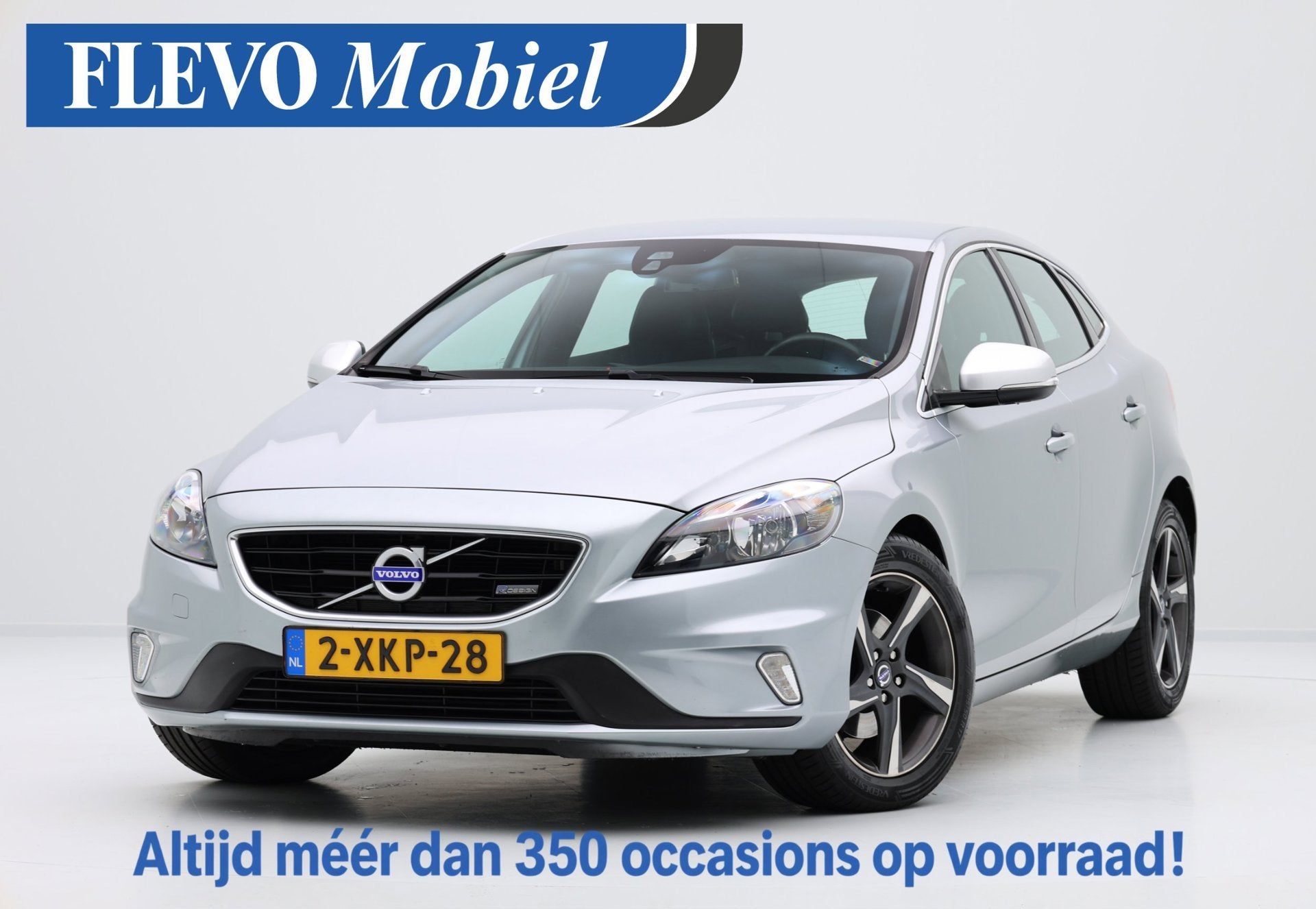 Volvo V40 1.6 T2 R-Design|Navi|PDC|Cruise|LMV, Voorwielaandrijving, Gebruikt, 4 cilinders, Origineel Nederlands