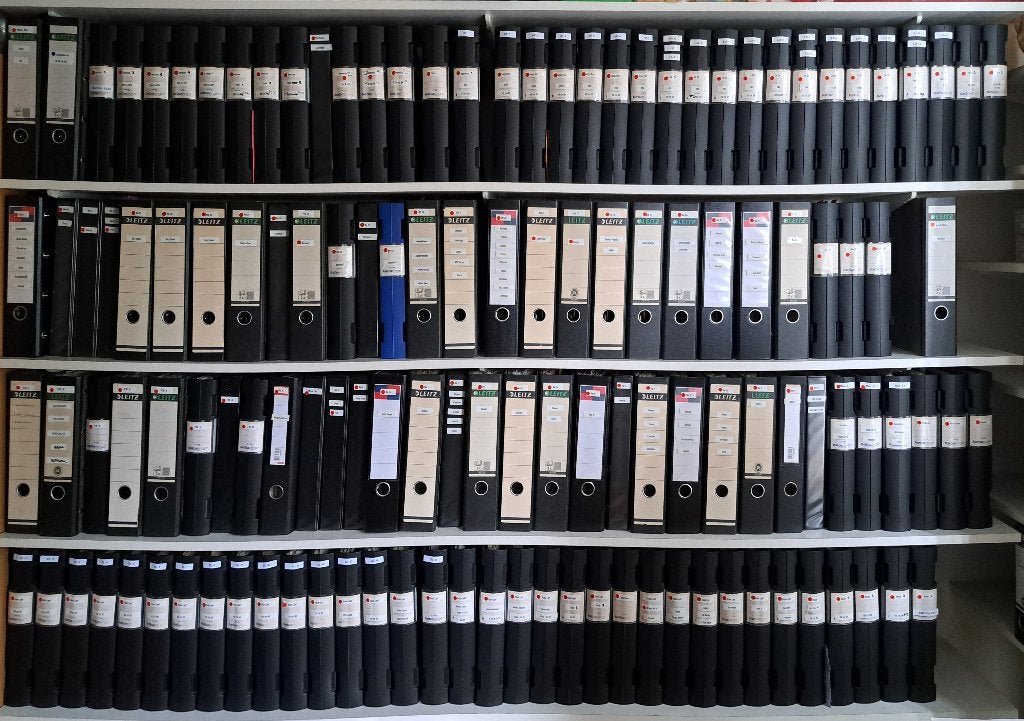 145 MAPPEN MET A4 en 10 MAPPEN MET A5 KNIPVELLEN, Ophalen of Verzenden, Nieuw, Meerdere plaatjes