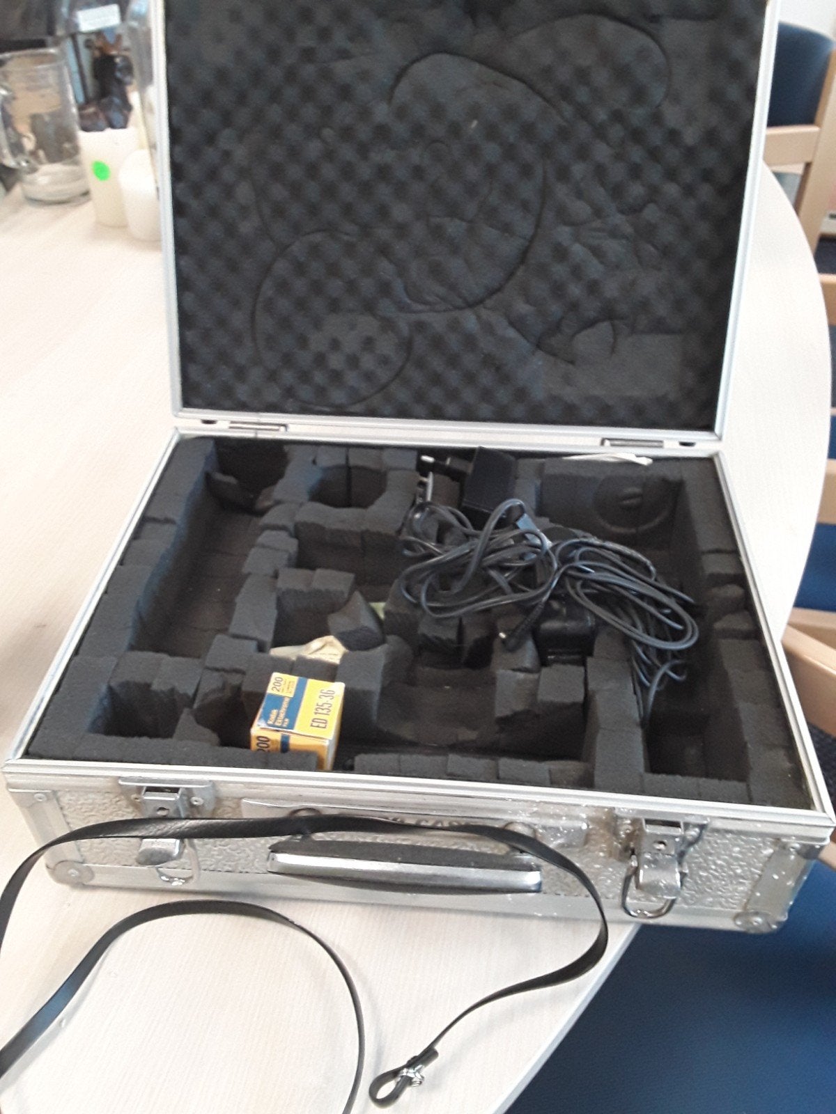 Vintage camera set met accessoires en koffer, Ophalen of Verzenden, Gebruikt, Spiegelreflex, Overige Merken