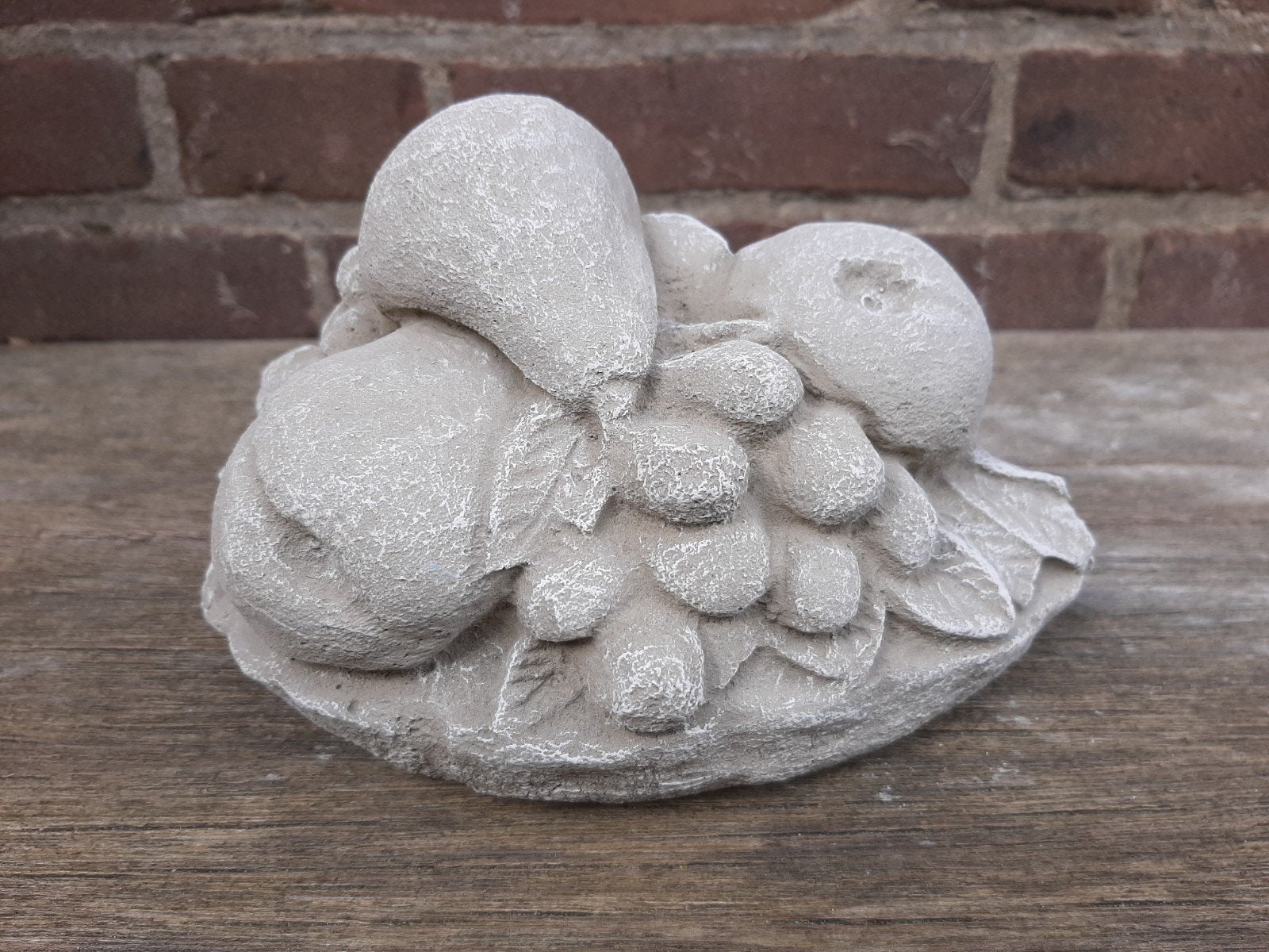 Fruit betonnen beeld tuinbeeld beton, Tuin en Terras, Ophalen of Verzenden