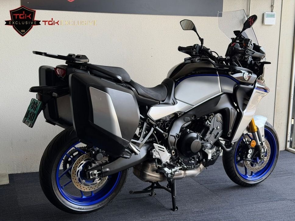 YAMAHA TRACER 9 GT+ TOPSTAAT (MT 09 TRACER 900 GT MT09), Motoren, 890 cc, Motorrijbewijs A, Bedrijf, 3 cilinders