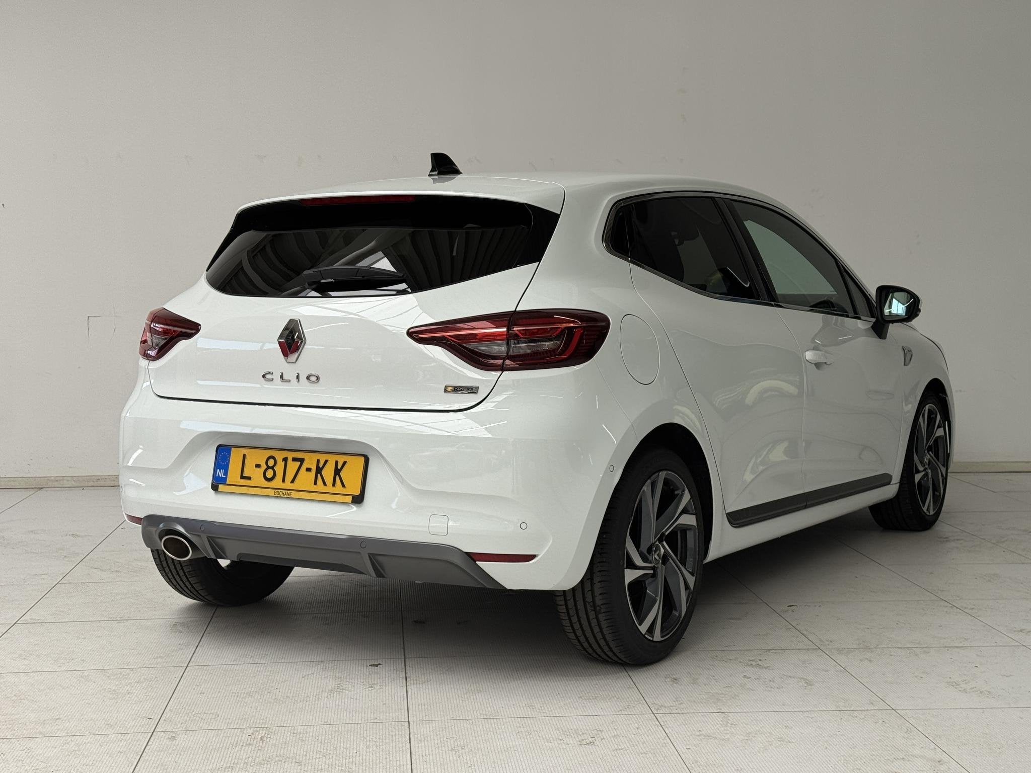 Renault Clio 1.0 TCe R.S. Line | 360° Camera | Navigatie |, Parkeersensor, Gebruikt, Met garantie (alle), Leder en Stof