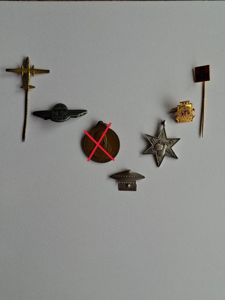 Diverse speldjesZie beschrijving. 3 euro per stuk., Ophalen of Verzenden, Gebruikt, Overige onderwerpen, Speldje of Pin