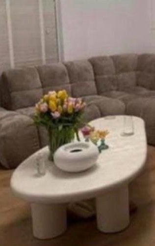 Richmond organische salon tafel, Ophalen, Zo goed als nieuw