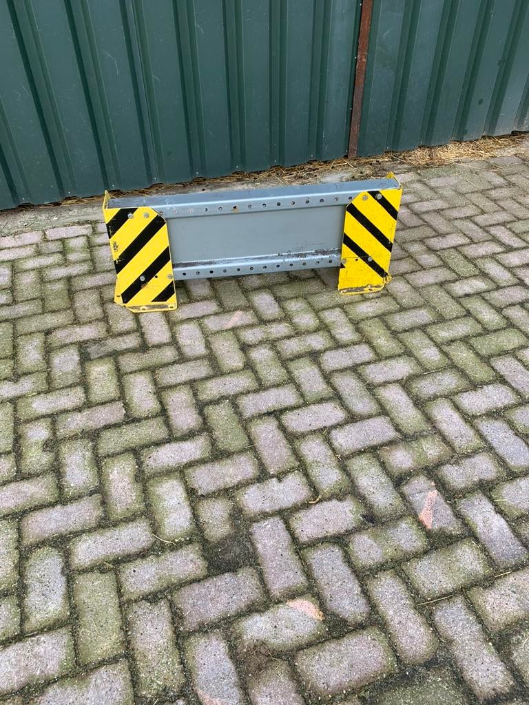 Aanrijdbeveiliging botsbeveiliging voor stellingen, Ophalen of Verzenden, Zo goed als nieuw
