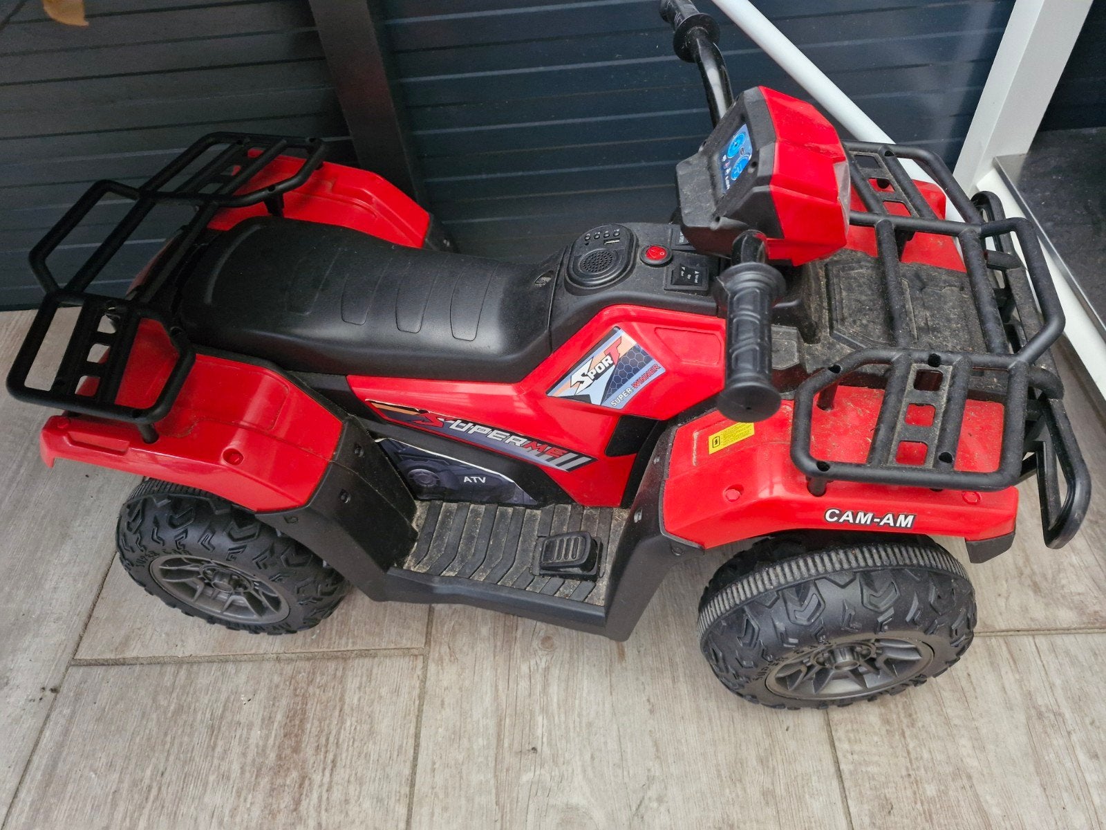 Kinderen auto met oplader te koop, Ophalen