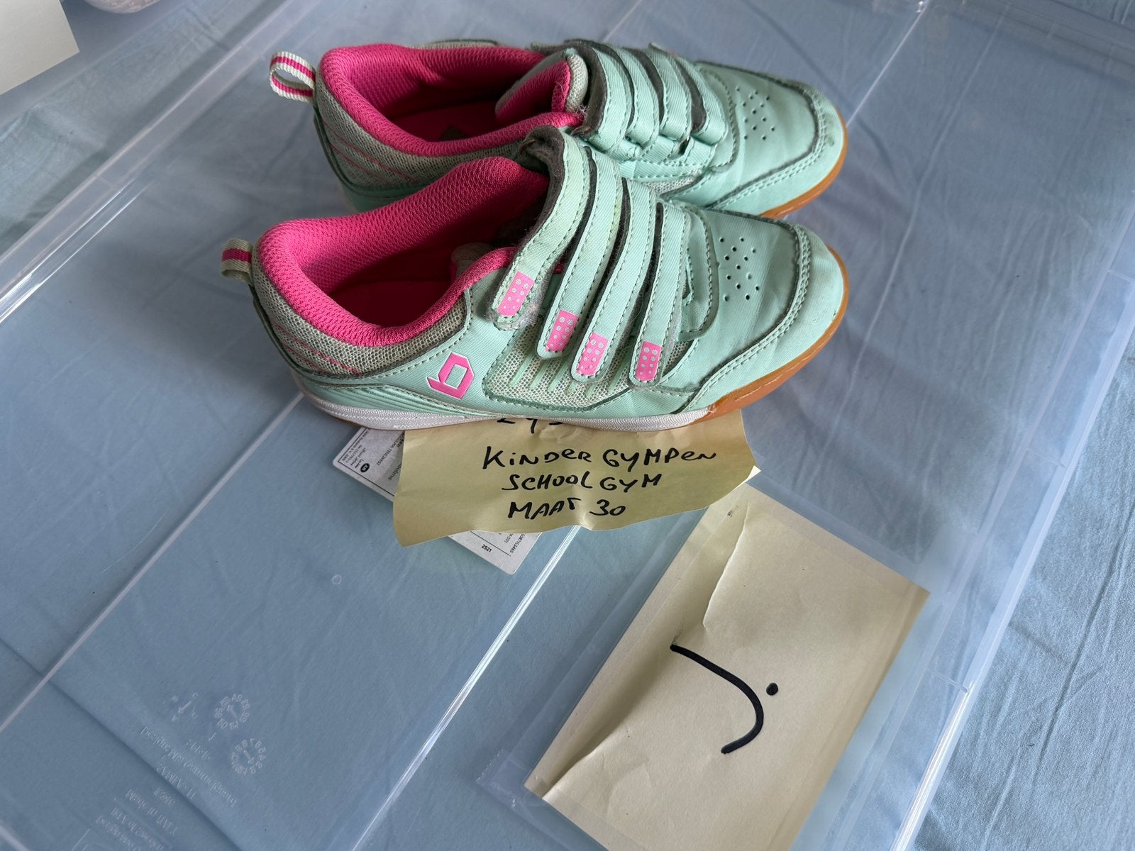 Kinder gymschoenen - School gym - Maat 30, Kinderen en Baby's, Kinderkleding | Schoenen en Sokken, Verzenden, Nieuw, Jongen of Meisje