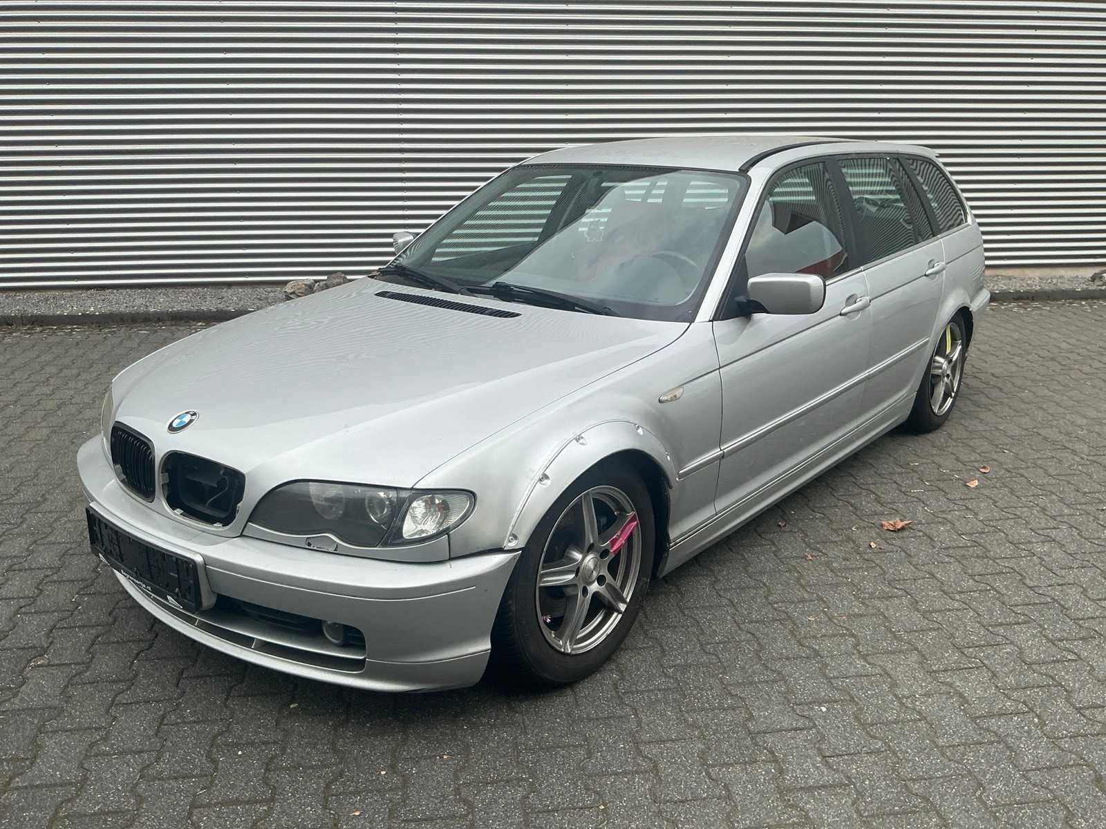 BMW - 2001 - 3-serie Touring - 320i Executive - Personenauto, Gebruikt, 1600 kg, 1405 kg, 3-Serie