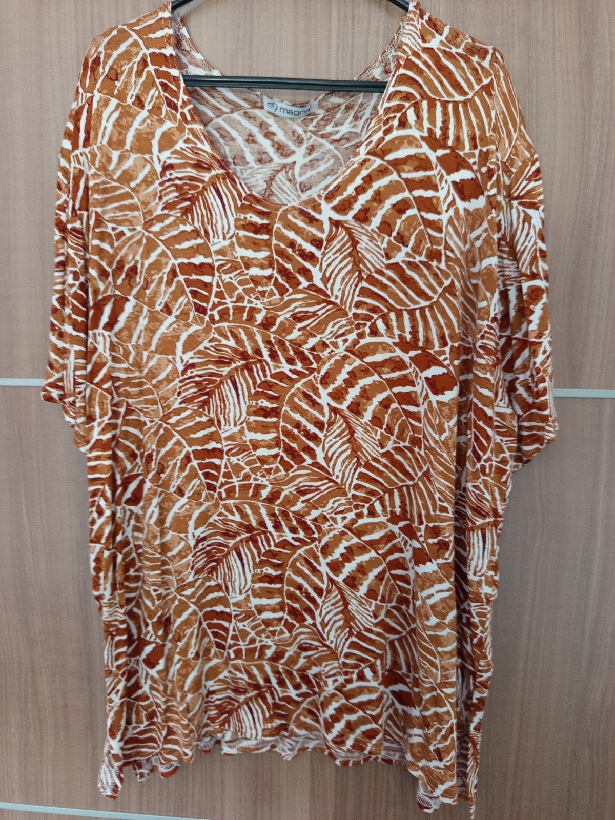 Magna Tuniek met Bladprint - 48-50, Bruin, Blouse of Tuniek, Nieuw, Ophalen of Verzenden