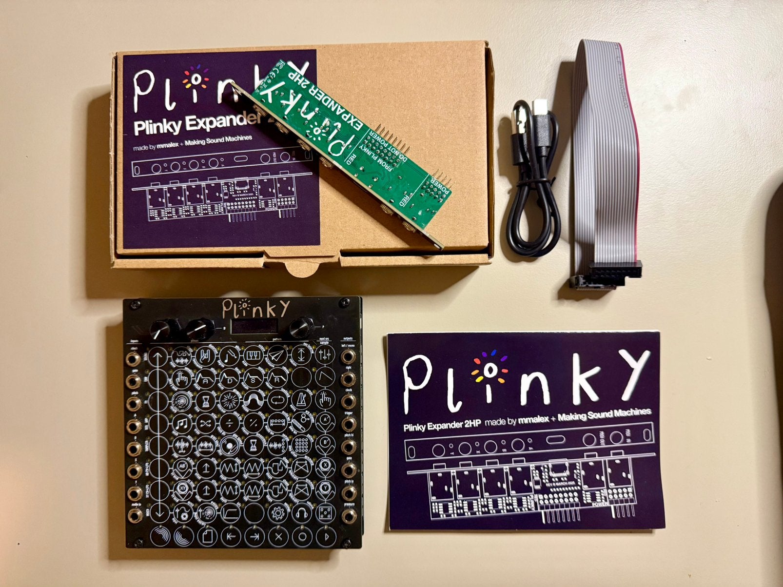 Plinky V3 8-voice polyphonic Synthesizer + Eurorack expander, Ophalen of Verzenden, Zo goed als nieuw