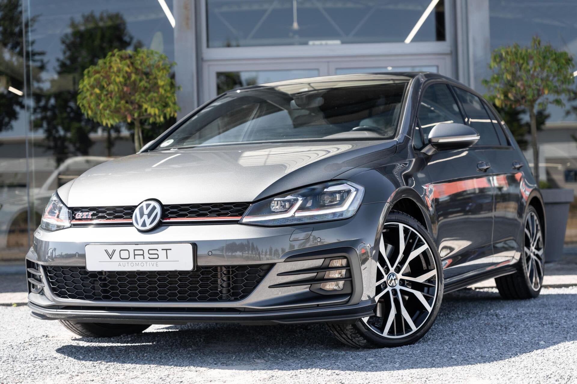 Volkswagen Golf 2.0 TSI GTI Performance Pano Dynaudio DCC, Auto's, Gebruikt, 4 cilinders, 1984 cc, 1445 kg