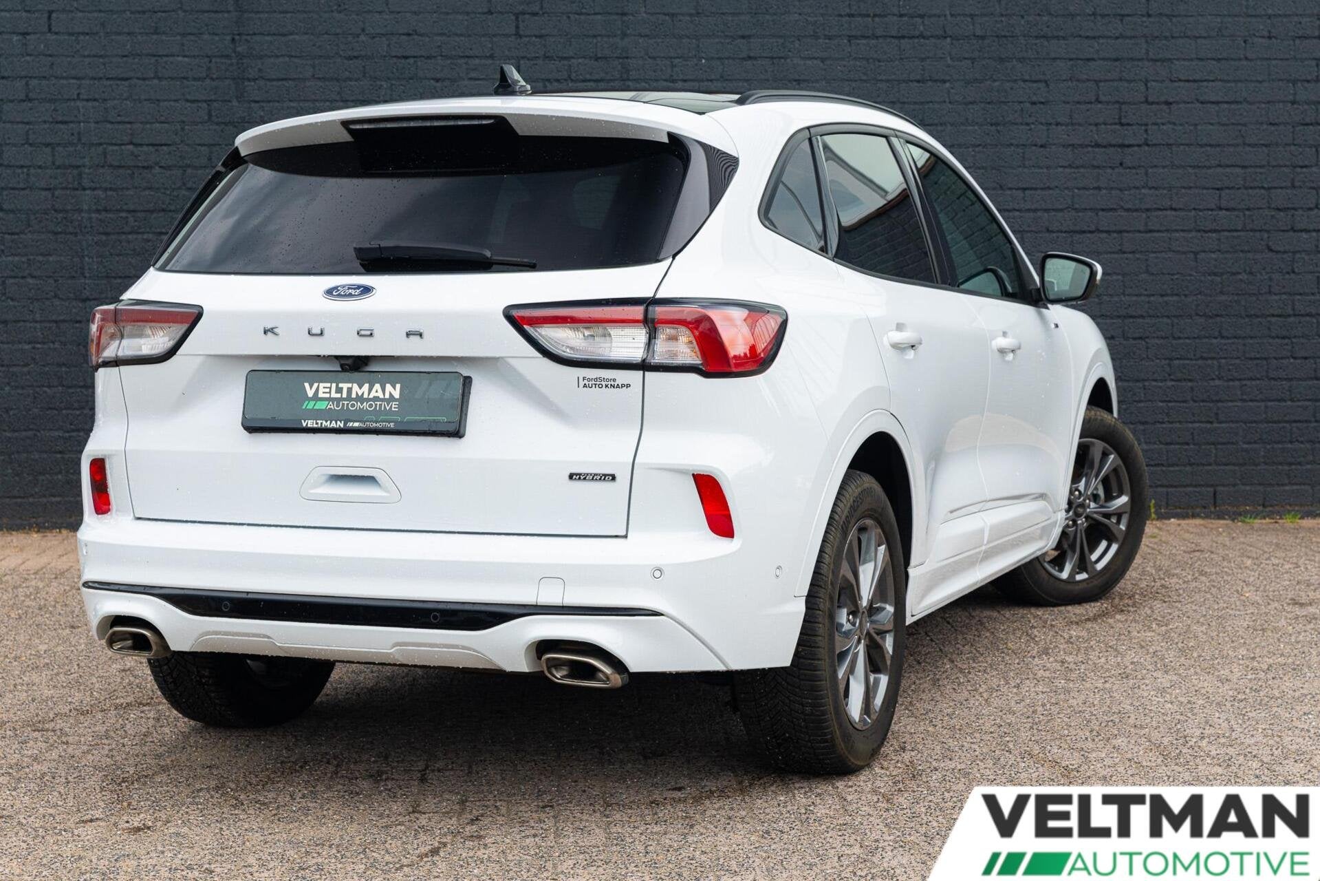 Ford Kuga 2.5 PHEV ST-Line X PANO TREKHAAK ADAPTIVE CRUISE C, Auto's, Ford, Gebruikt, Wit, Leder, Bedrijf