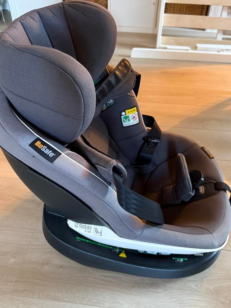 BeSafe iZi Modular X1 i-Size autostoel met base, Verstelbare rugleuning, 9 t/m 18 kg, Zo goed als nieuw, Isofix