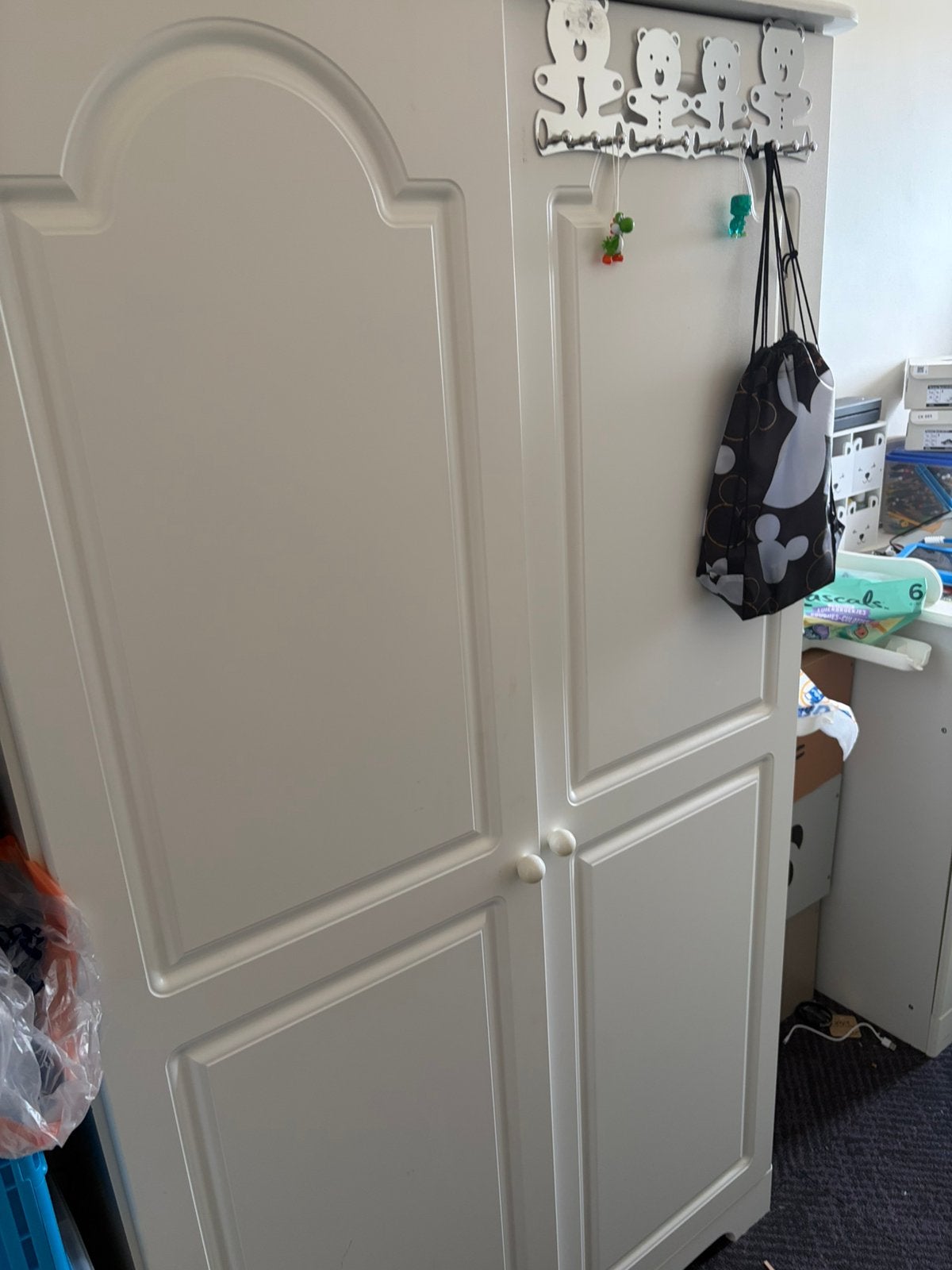 complete babykamer kledingkast commode en ledikant, Kinderen en Baby's, Kinderkamer | Complete kinderkamers, Ophalen of Verzenden