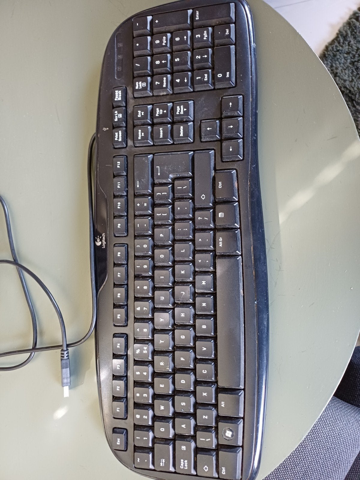 Logitech bedraad toetsenbord - Qwerty indeling, Computers en Software, Gebruikt, Logitech, Ophalen of Verzenden, Qwerty