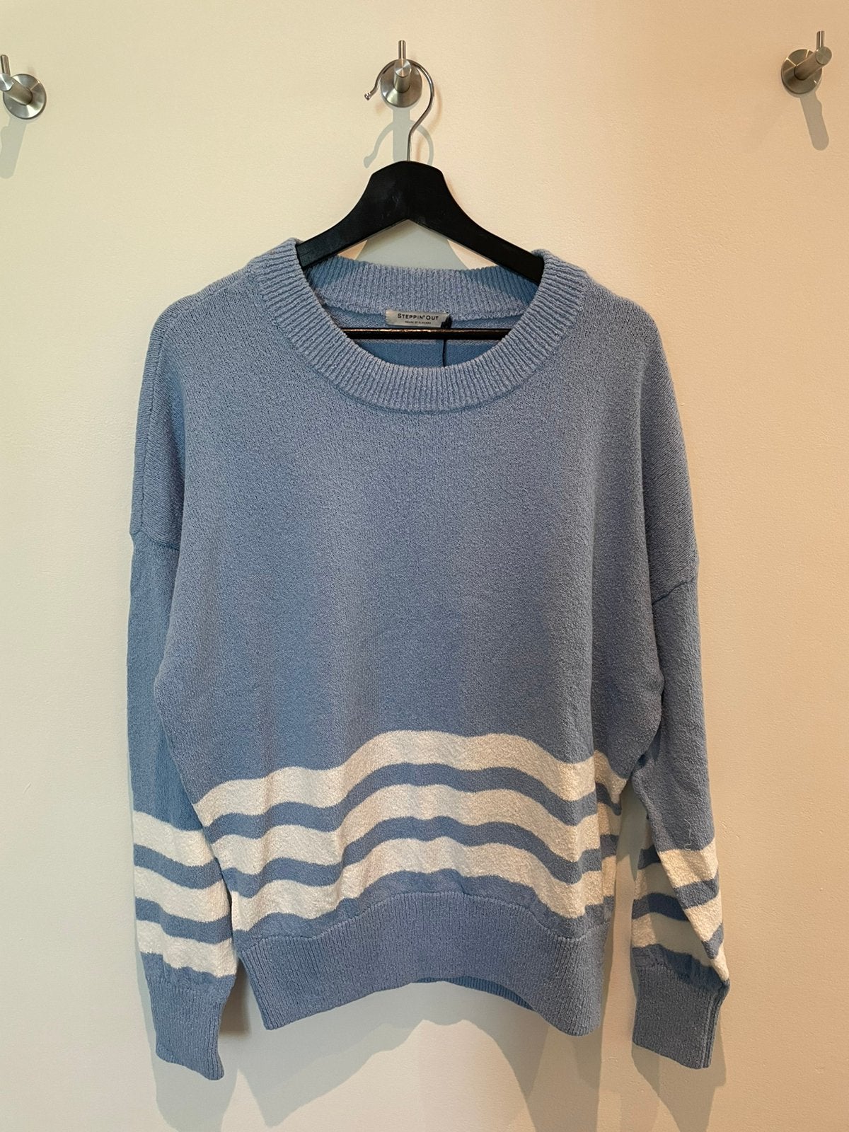 Blauw/wit gestreepte sweater - Steppin’ Out., Ophalen of Verzenden, Nieuw, Maat 38/40 (M), Blauw