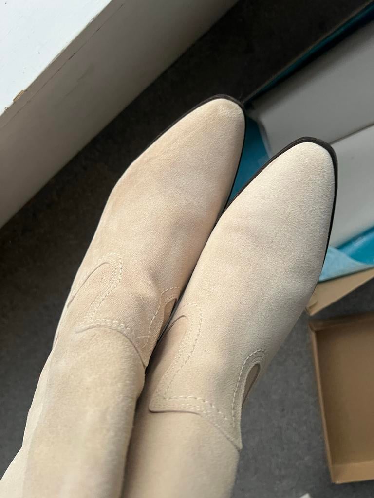 Anna van Toor Blair-30 laarzen - Kit Solid - Maat 39, Kleding | Dames, Schoenen, Zo goed als nieuw, Hoge laarzen, Beige, Ophalen of Verzenden