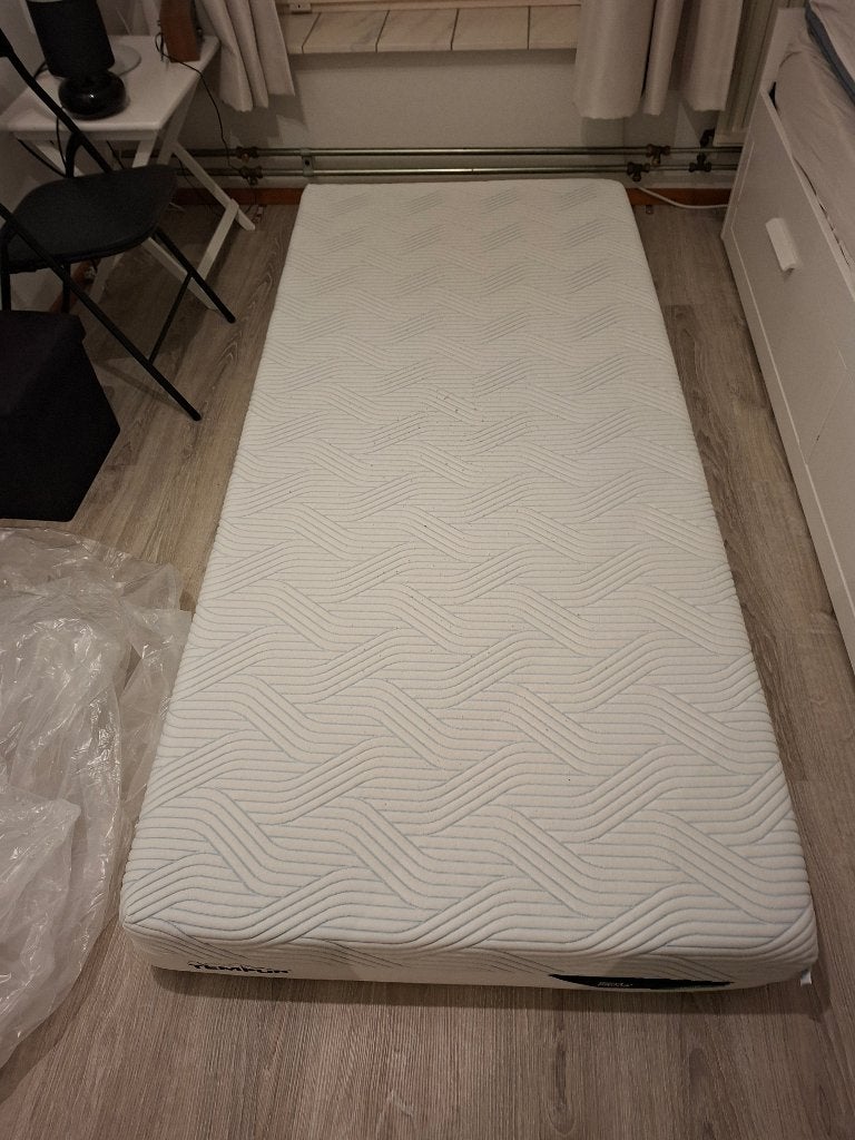 Matras Tempur 200 x 90 x 22, Ophalen, Gebruikt, 90 cm, Eenpersoons