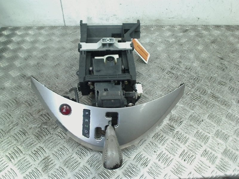 Schakelmechaniek Mitsubishi Grandis (NA) (2004-04/2011-12), Gebruikt, Info@mitsubishi-motors.de, Mitsubishi, Emil-Frey-Straße 2, Friedberg 61169, , Duitsland