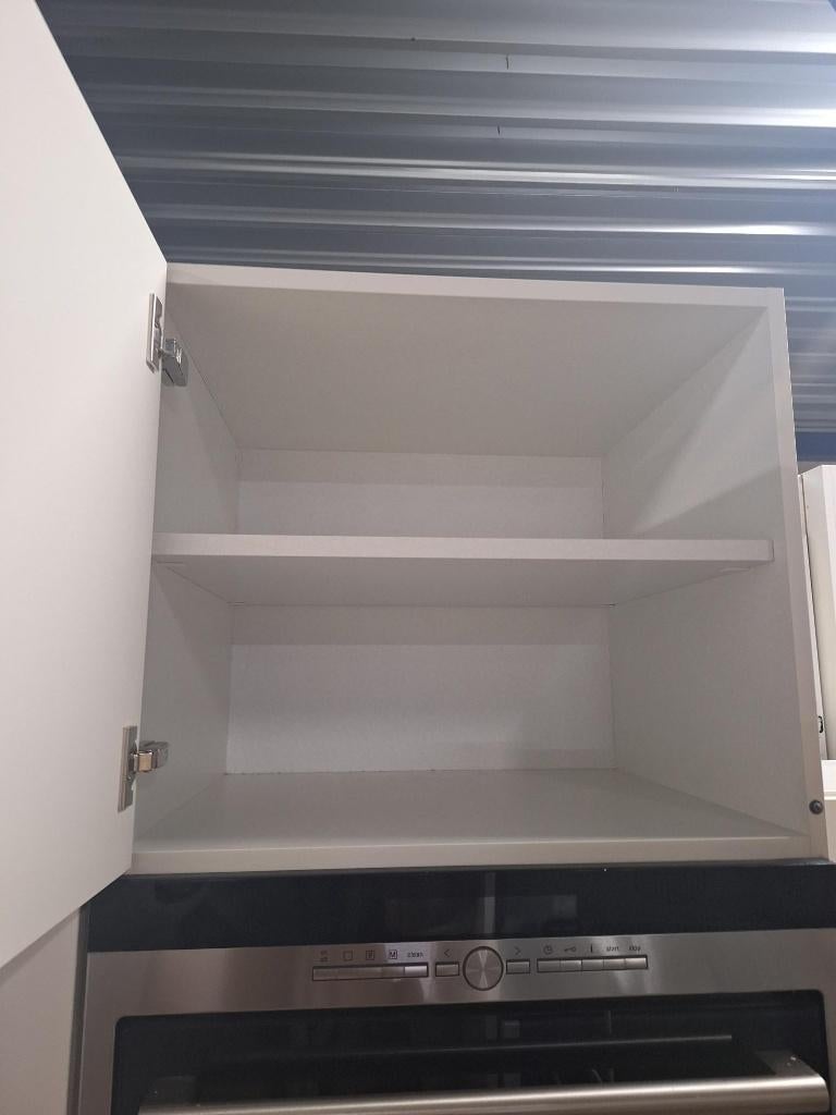 Keuken Compleet met APP 120Keukens op voorraad Nr. 2943, Ophalen of Verzenden, Zo goed als nieuw, Enkelwandige keuken, Met kookeiland