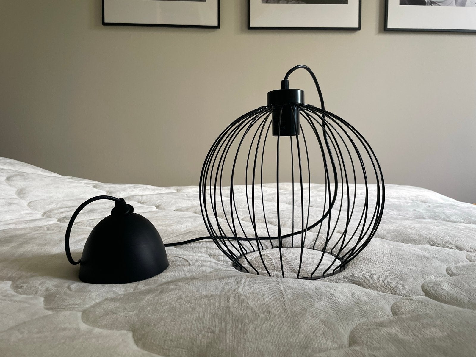 Moderne Zwarte Hanglamp - Draadontwerp, Ophalen, Zo goed als nieuw, Metaal, E27 (groot)