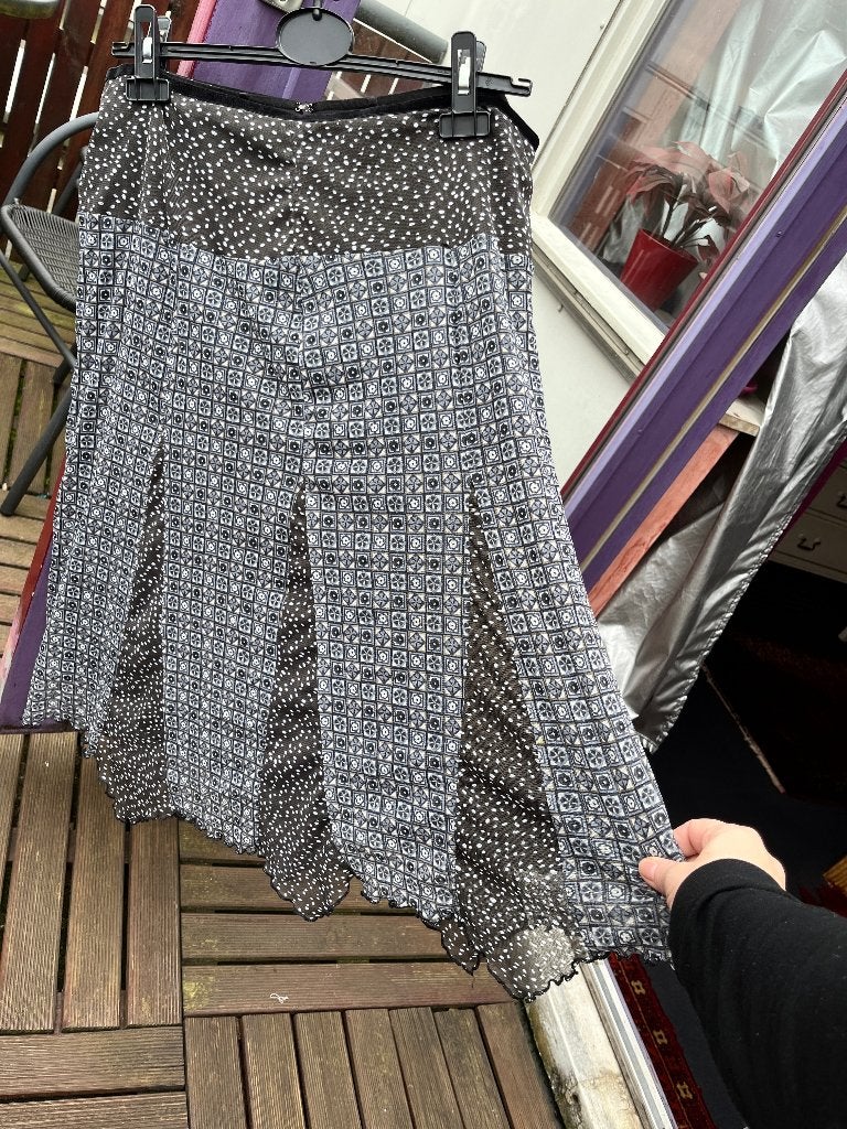 Leuke zwart/grijze patchwork rok XL nu 15,99€, Si company, Maat 42/44 (L), Ophalen of Verzenden, Zo goed als nieuw