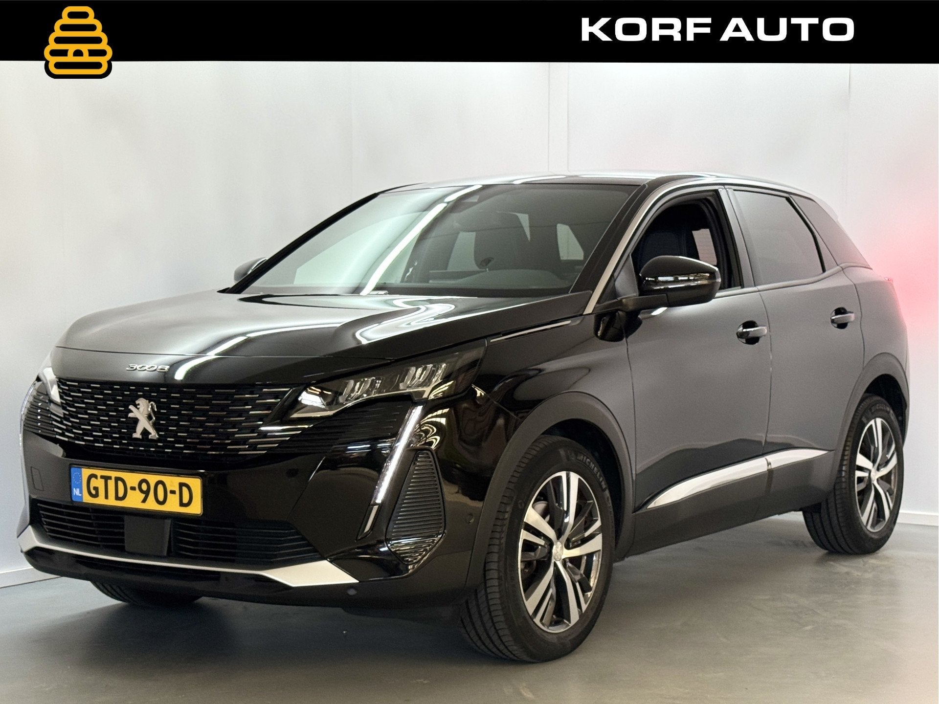 Peugeot 3008 1.2 PureTech Allure Pack / Camera / Stoelverw /, Auto's, Peugeot, Gebruikt, 1199 cc, Leder en Stof, Zwart
