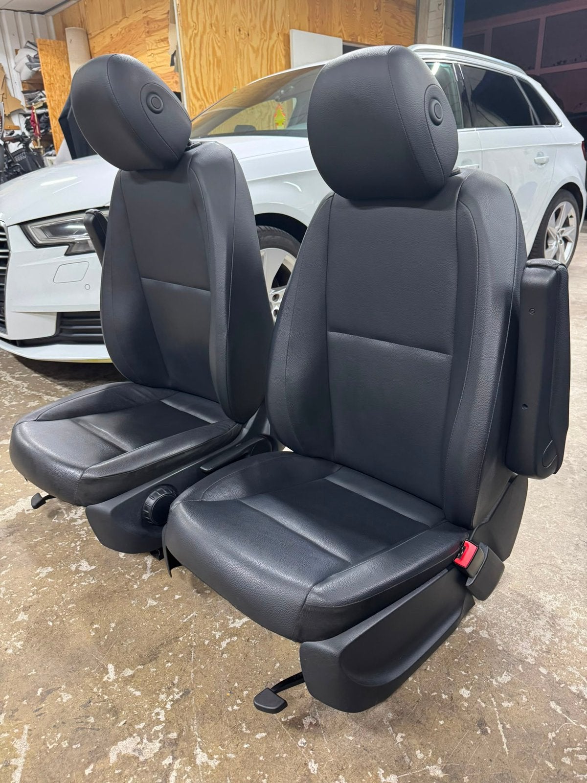 Mercedes Vito W447 Originele Lederen Comfortstoelen verwarmd, Auto-onderdelen, Ophalen
