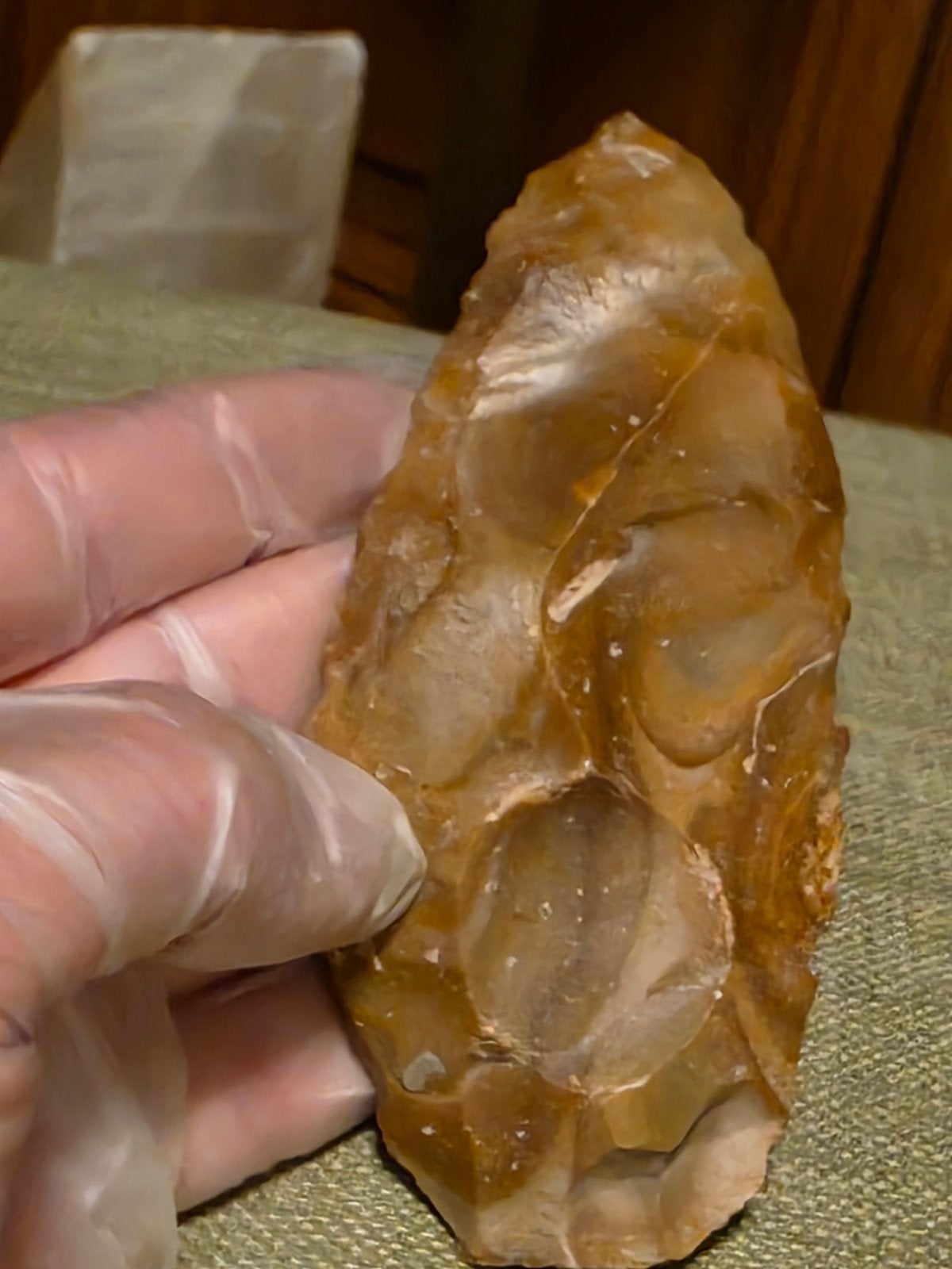 Prehistorische vuistbijl van vuursteen, Verzamelen, Ophalen of Verzenden, Gebruikt