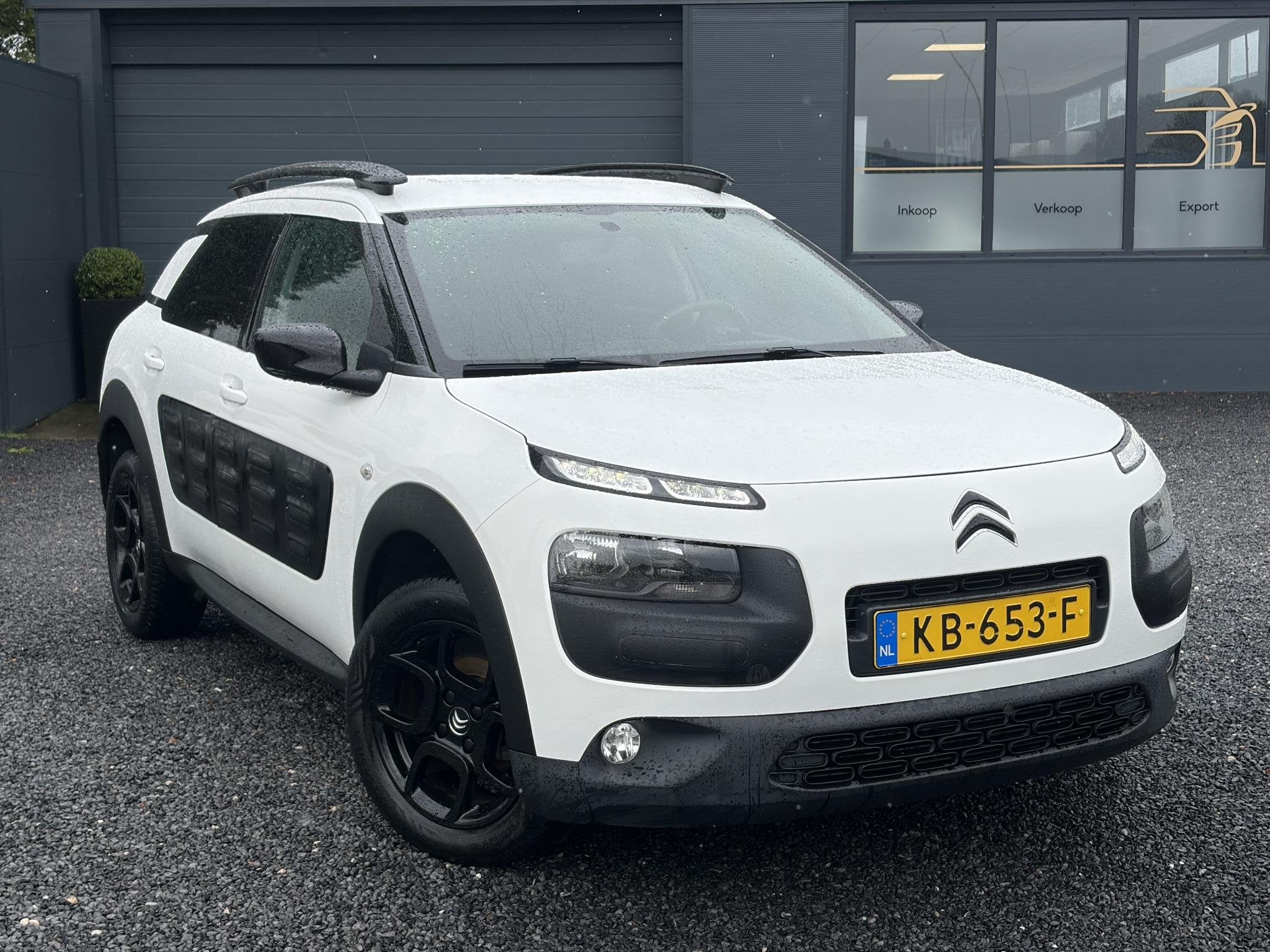Citroen C4 Cactus 1.2 PureTech Feel ✓D-riem vv in 12-2024, Auto's, Voorwielaandrijving, Dealer onderhouden, Stof, Gebruikt