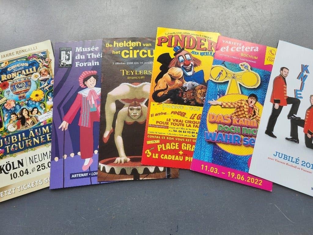 Circus / folders, -flyers, kaartjes, reductiekaartjes, etc., Ophalen of Verzenden, Zo goed als nieuw