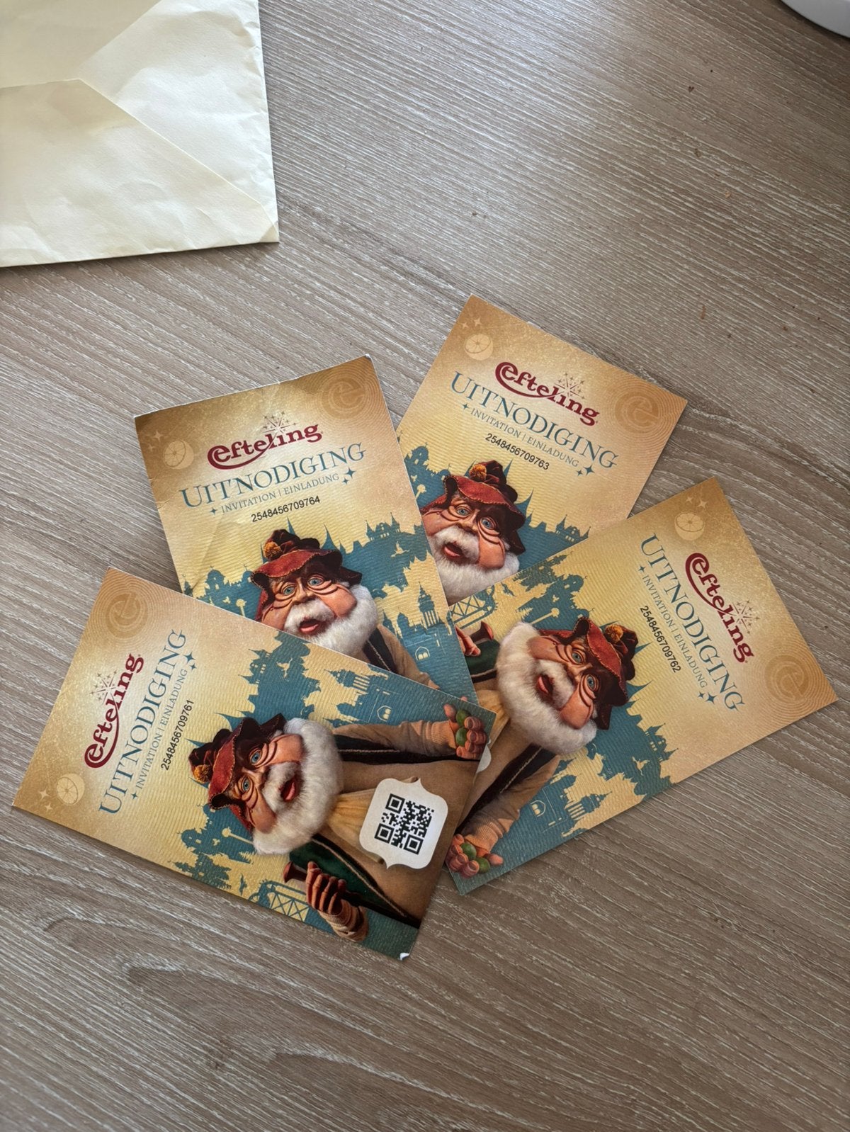 4x Toegangskaart Efteling, Drie personen of meer, Ticket of Toegangskaart