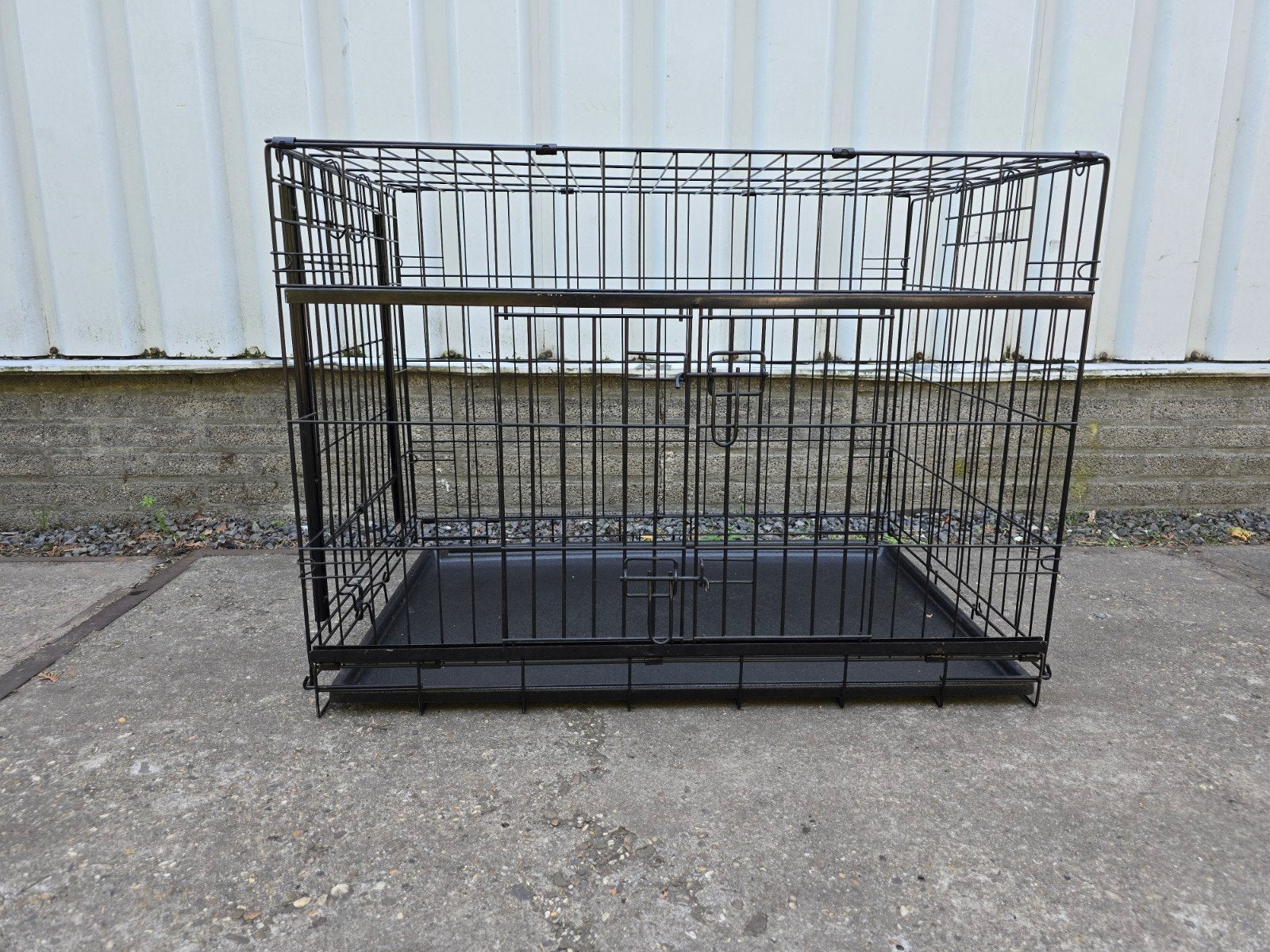Bench met schuifdeuren, Ophalen, Zo goed als nieuw