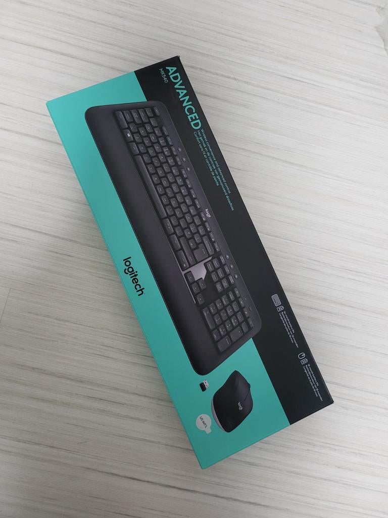 Logitech MK540 Advanced Draadloos Toetsenbord en Muis Combo, Toetsenbord en muis-set, Logitech, Nieuw, Ophalen of Verzenden