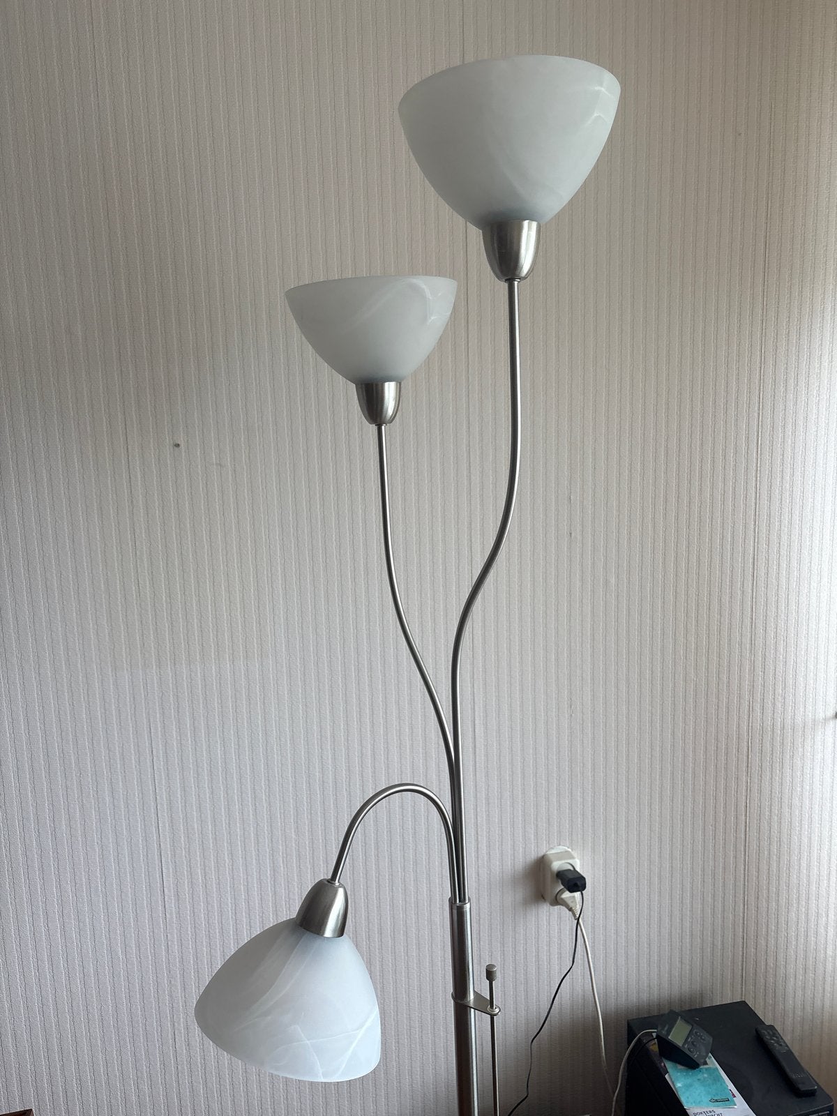 Moderne staande lamp met 3 lichtpunten, Huis en Inrichting, Ophalen of Verzenden, Zo goed als nieuw, Metaal, 150 tot 200 cm