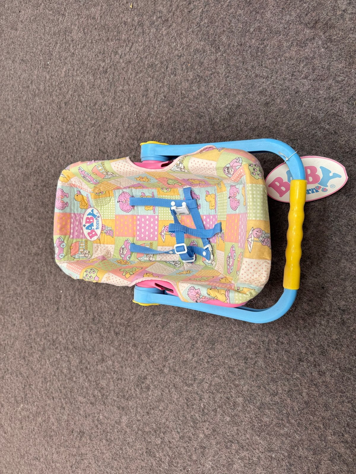 Maxicosi Baby Born in Nieuwstraat, Kinderen en Baby's, Ophalen, Zo goed als nieuw, Babypop