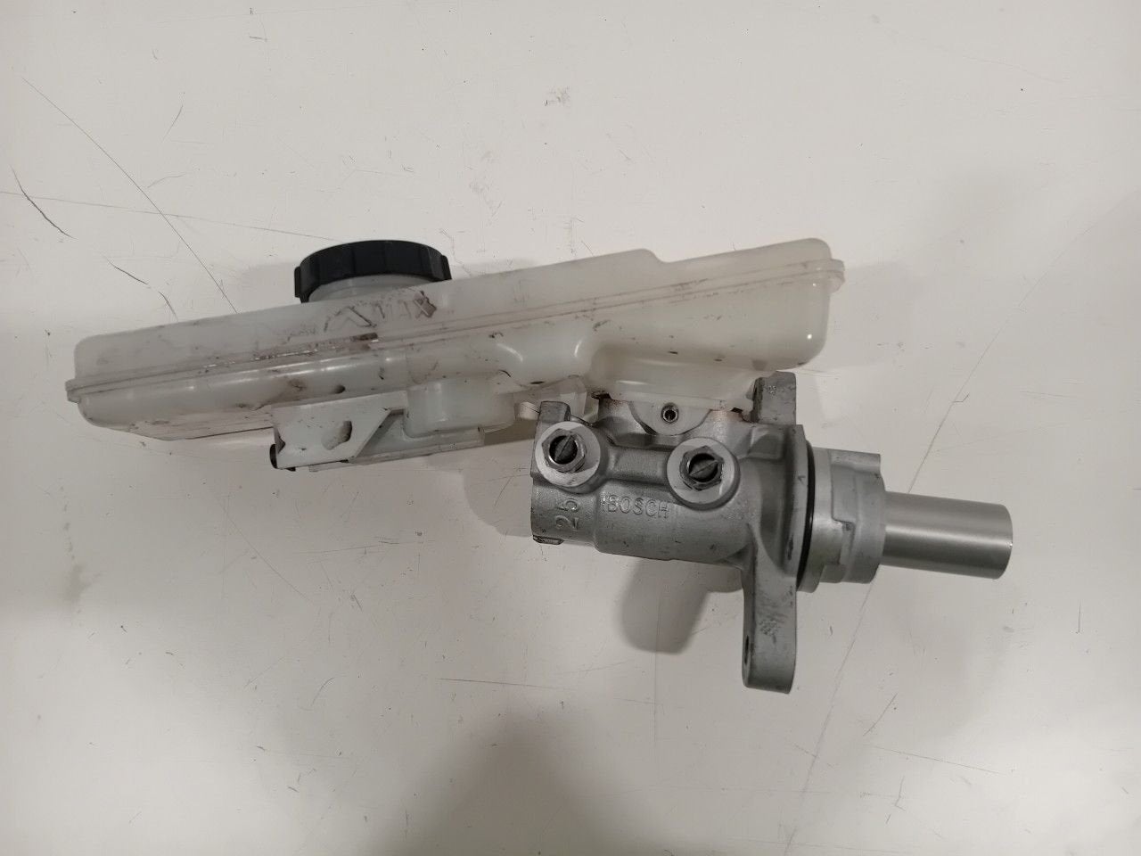 Hoofdrem cylinder Tesla Model 3