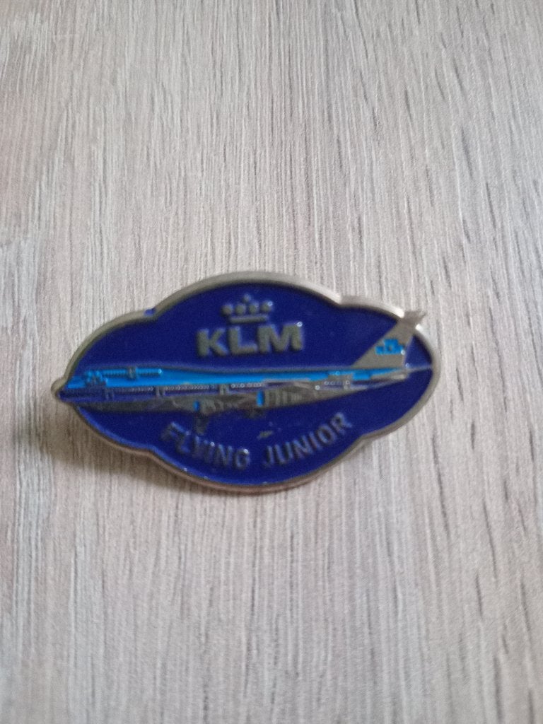 speld KLM  Flying Junior, Verzamelen, Ophalen of Verzenden, Zo goed als nieuw, Transport, Speldje of Pin
