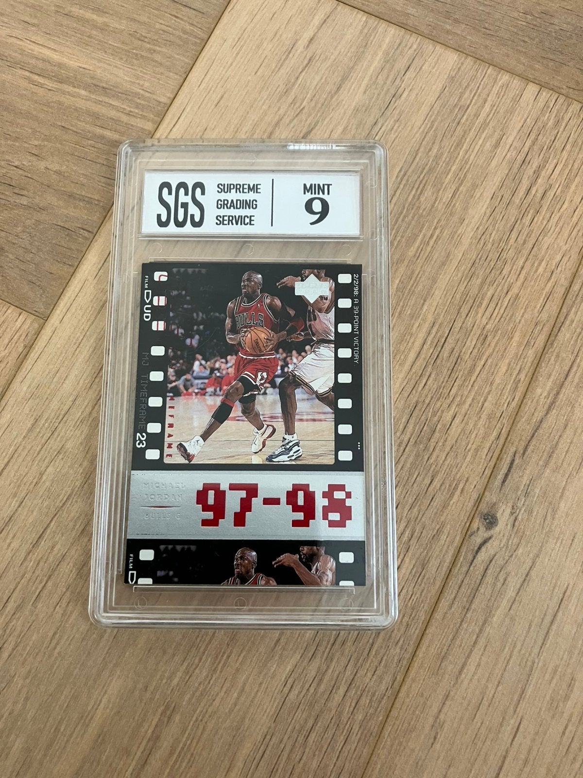 Michael jordan nba 97-98 mint 9, Ophalen of Verzenden, Zo goed als nieuw, Plaatje