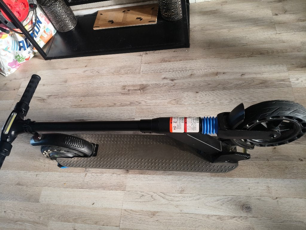 Elektrische step zgan, Ophalen, Zo goed als nieuw, Elektrische step (E-scooter)